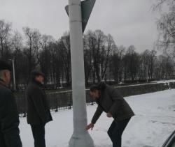 Уличные опоры нового поколения тестируются на Усть-Рогатке