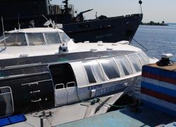 На «Метеоре». Пока только в Петербург